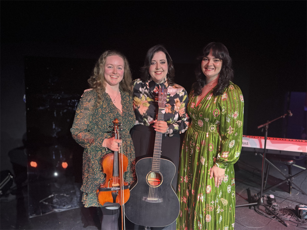 Helen Maw scoops both awards at the Liverpool Acoustic Songwriting Challenge 2025